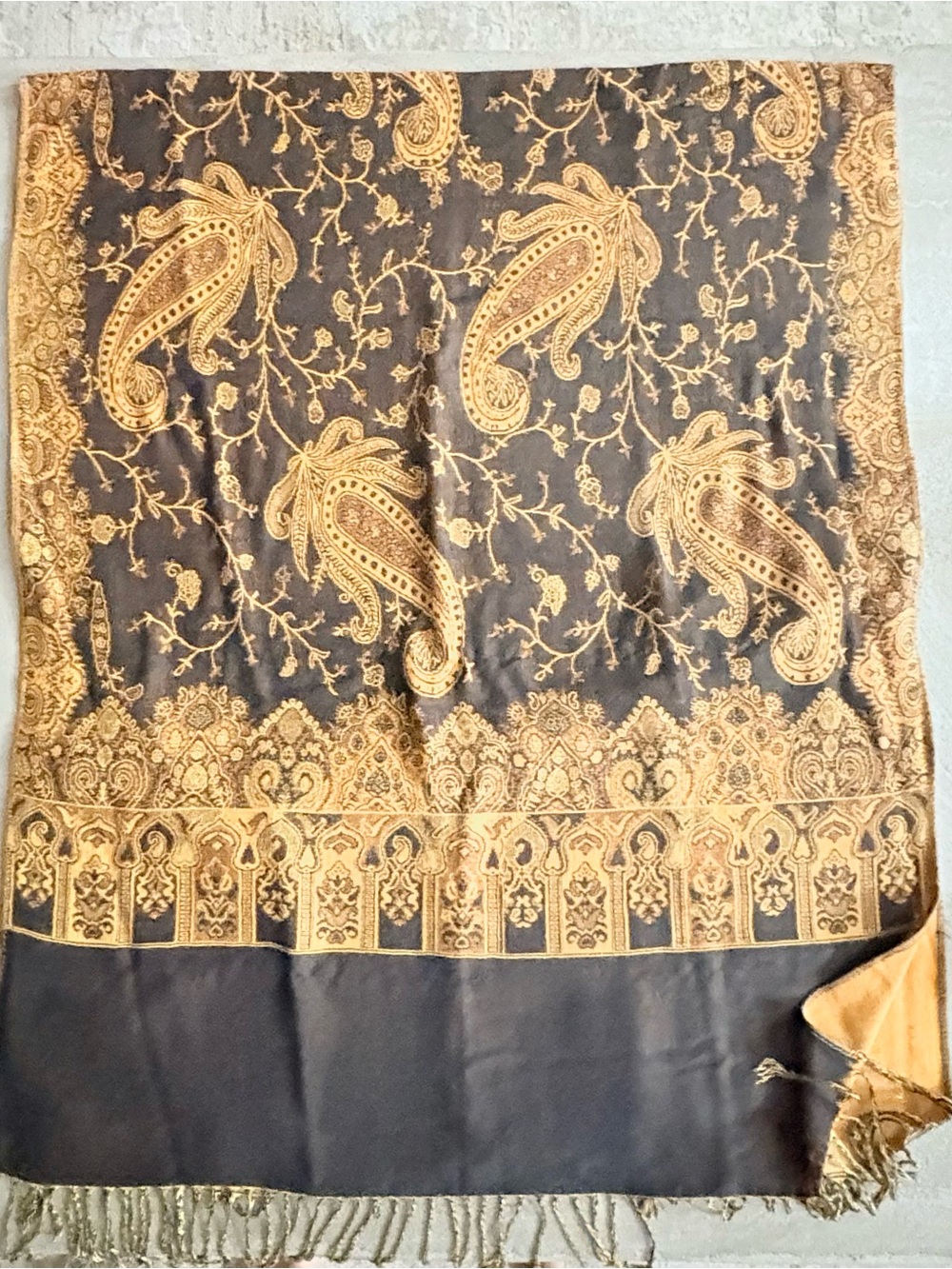 Paykoc Paisley Pashmina Scarf Reversible Black Gold Fringe + Black Scarf. NWOT